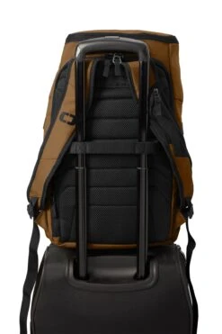 OGIO Street Pack 20 OGIO Street Pack -Thread Logic Store 1200W 18389 DuckBrown 5 91016DuckBrownBagPassthrough2