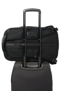 TravisMathew Lateral Backpack -Thread Logic Store 1200W 38579 Black 5 TMB107BlackBagPassthrough2