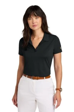Brooks Brothers Ladies Mesh Pique Performance Polo -Thread Logic Store BB18221 deepblack model front 3005189c 0363 4475 abc7 9339f2a15fd9