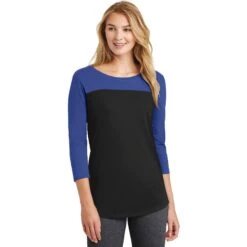 CLOSEOUT - District Women's Rally 3/4-Sleeve Tee -Thread Logic Store DT2700 deeproyalblack model front 102016