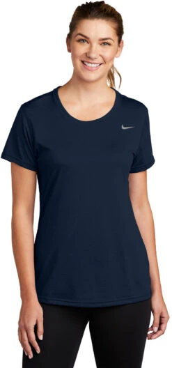 Nike Ladies Team RLegend Tee -Thread Logic Store DV7312 collegenavy model front