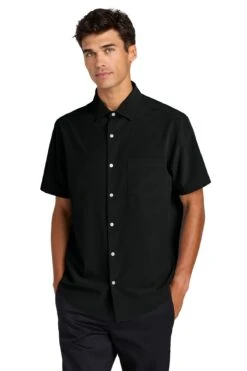 Mercer+Mettle Short Sleeve UV Capital Tech Shirt -Thread Logic Store MM2006 deepblack model front