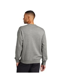 OUTLET-Nike Club Fleece Sleeve Swoosh Crew -Thread Logic Store NKFD9863 DARKGREYHEATHER Model Back