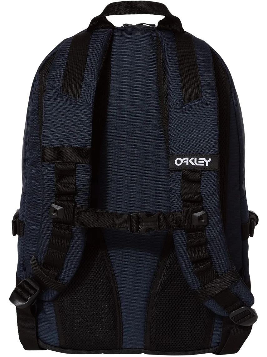 Oakley 20L Street Backpack 9 Oakley 20L Street Backpack - Image 9